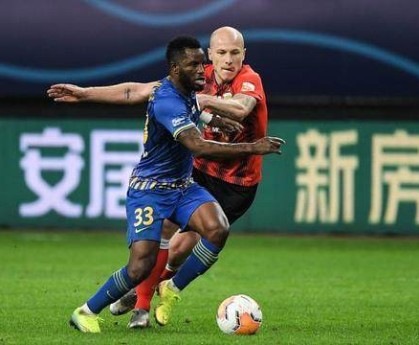 开云体育官网-冠军铁腰4年长约牵手深圳 18日归队第2轮或演首秀