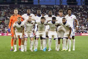 开云APP-切尔西欧丙打卡晋级，关窗前还要签下奥西门+桑乔？