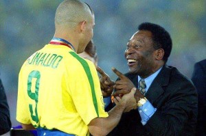 kaiyun-罗纳尔多致敬贝利：你才是真正的“现象”